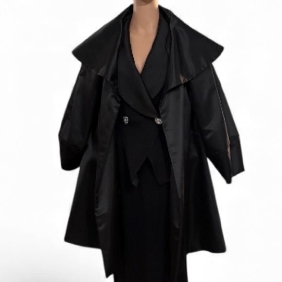 Morton Myles Jackets & Blazers - Morton Myles Vintage 1960 Black Satin Swing Holiday Coat Pockets Women Size M